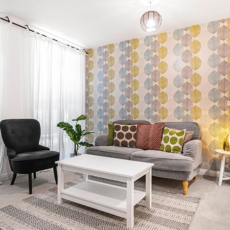 Pass The Keys Modern Tottenham Hale Apartment Perfect For Leisure London Eksteriør bilde