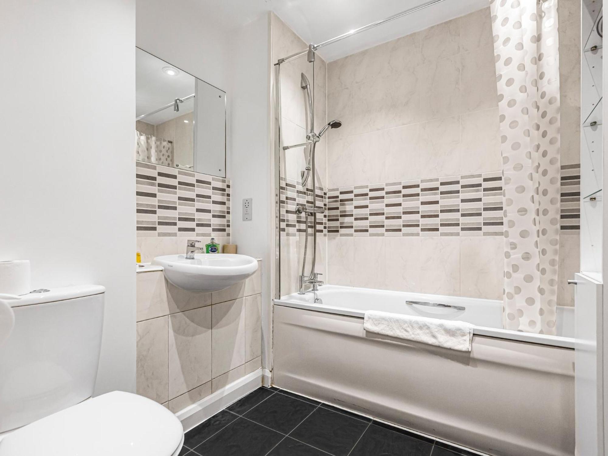 Pass The Keys Modern Tottenham Hale Apartment Perfect For Leisure London Eksteriør bilde